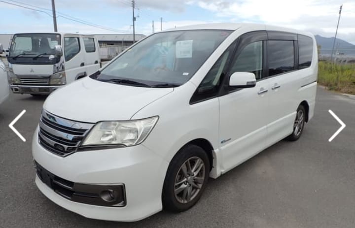 NISSAN SERENA  S HYBRID RIDER BLACK LINE 2013
